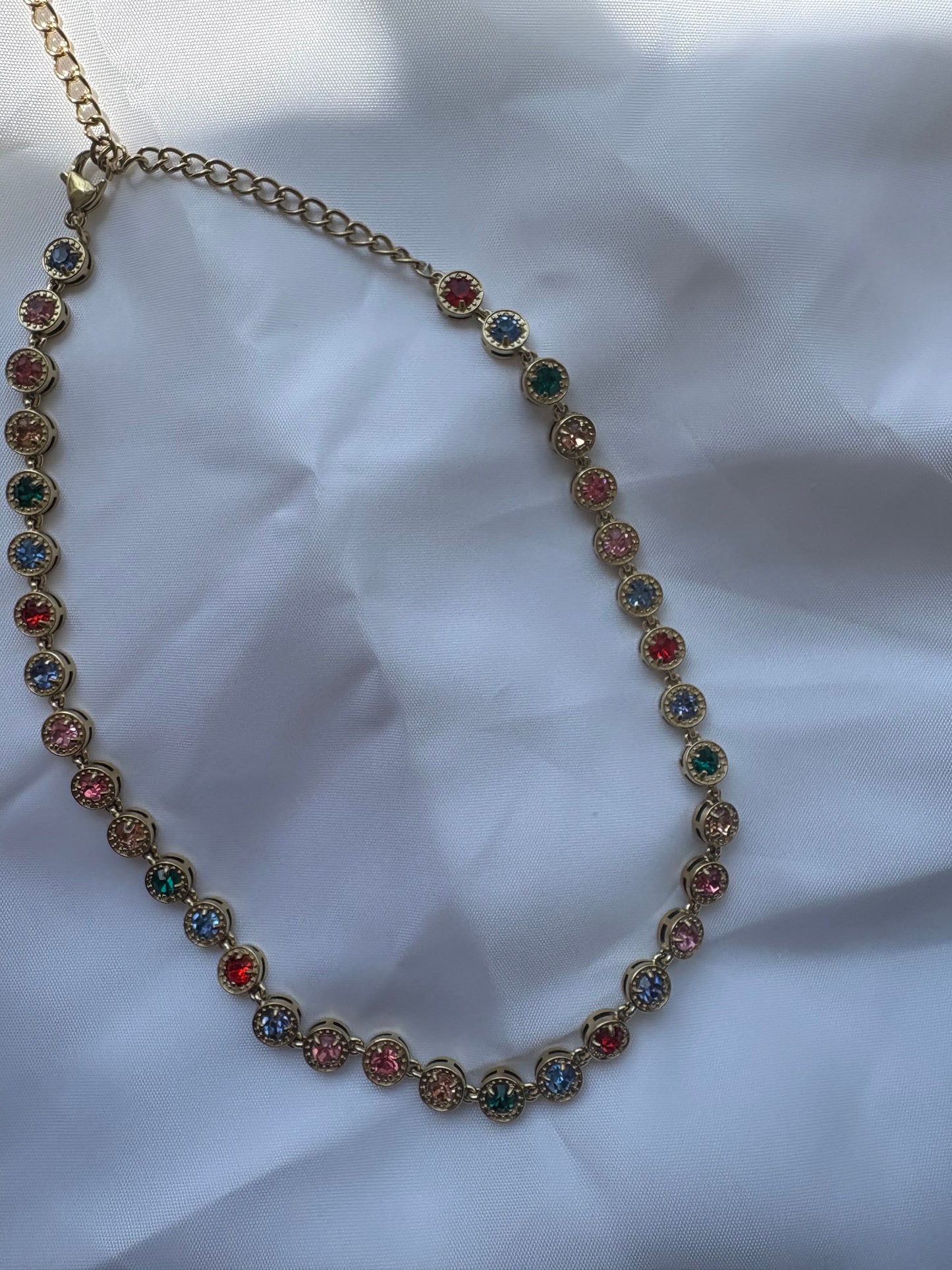 Mira necklace colourful