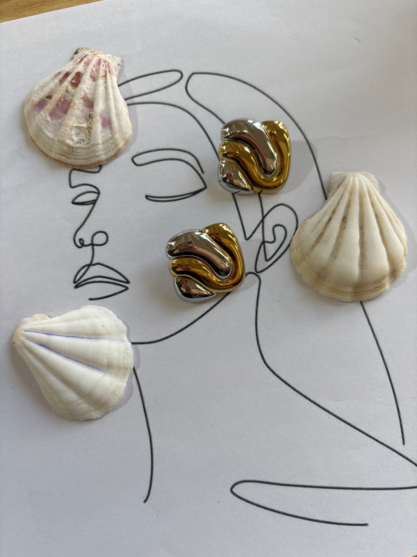 Σκουλαρίκια "Κέρκυρα" Δίχρωμα Ατσάλινα – Χρυσό & Ασημί | Pnoe Studio