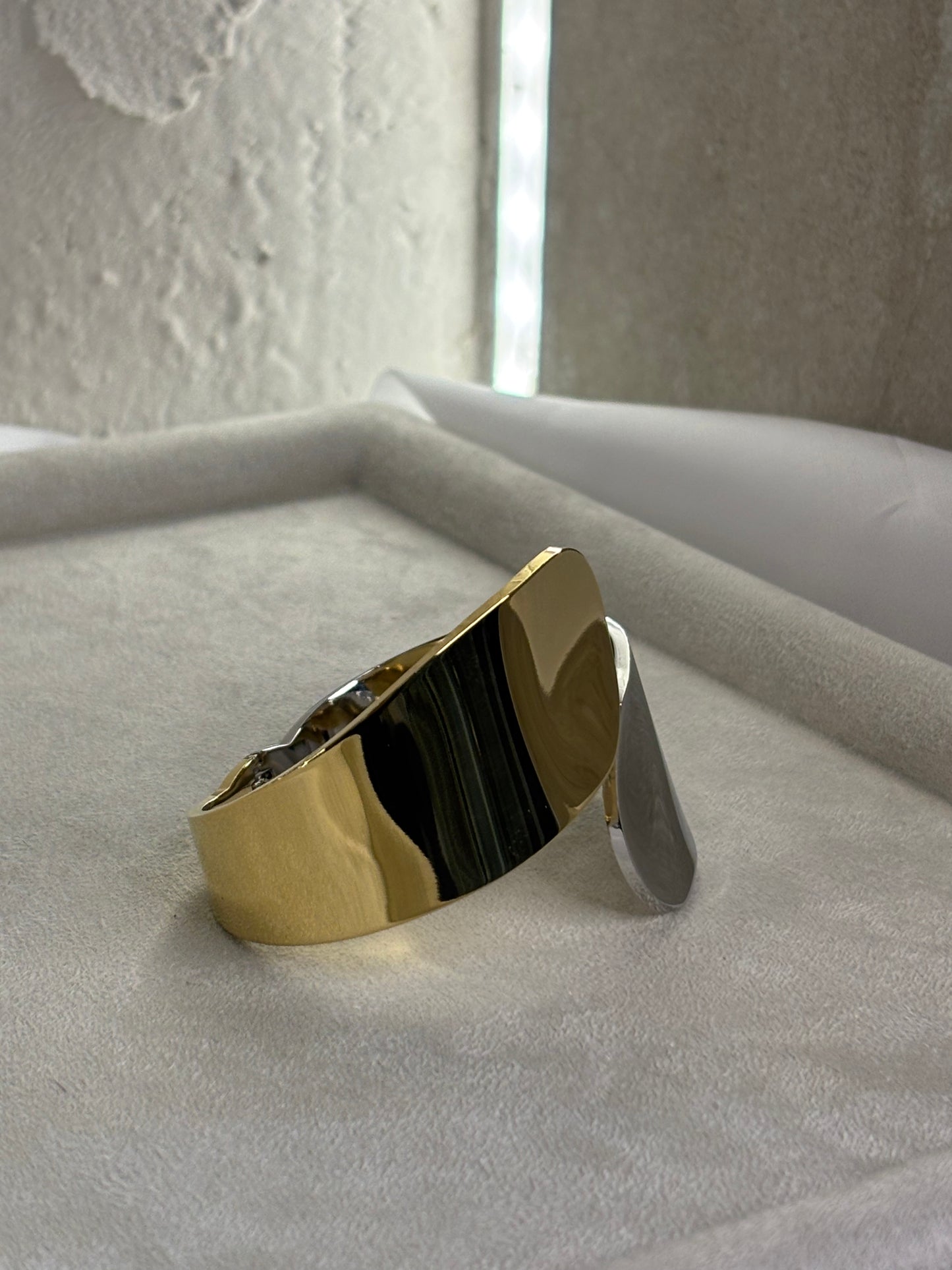 Χειροπέδα μιξ χρυσό ασημένιο