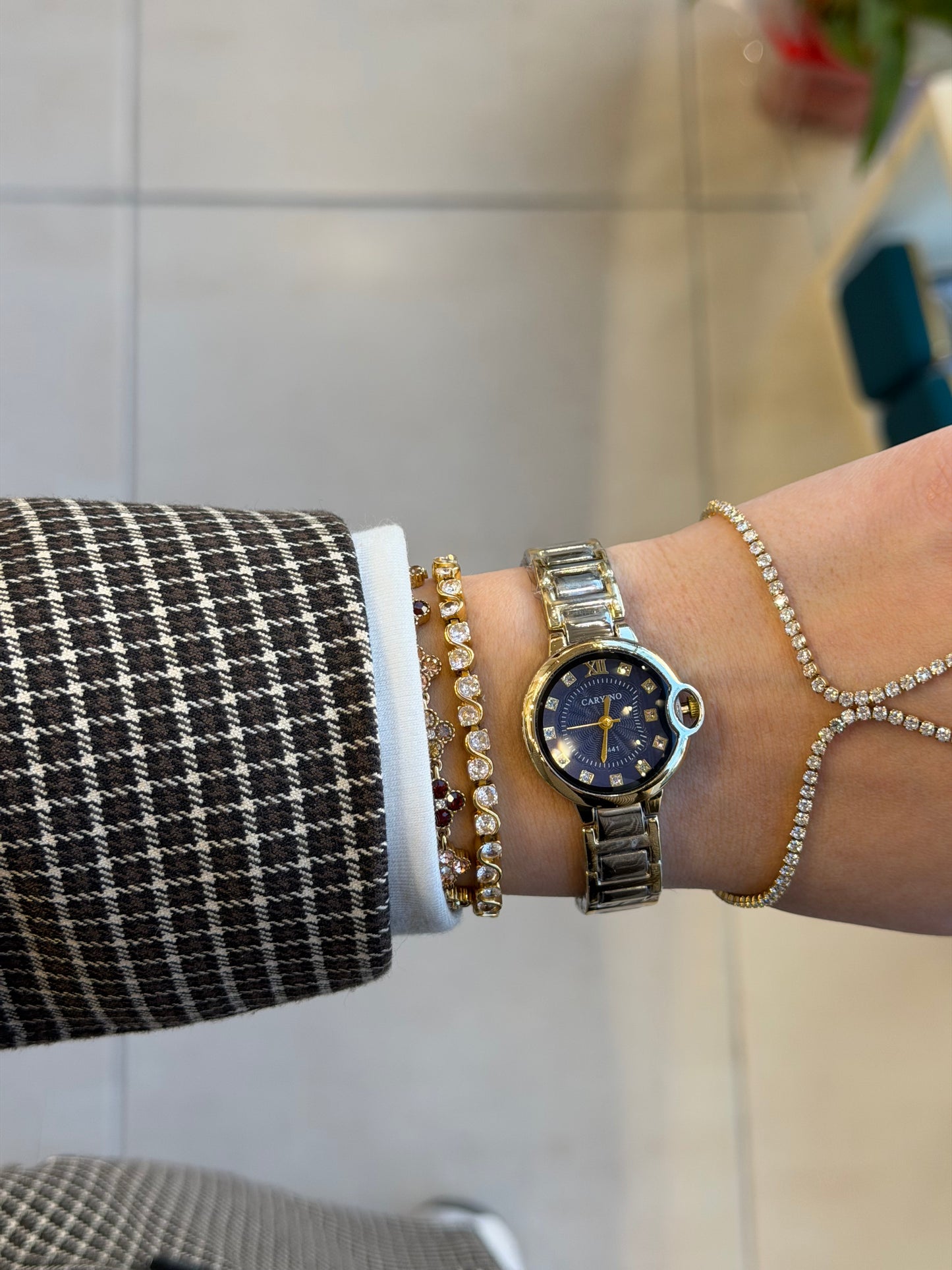 “Built for Action” Ατσάλινο ρολόι