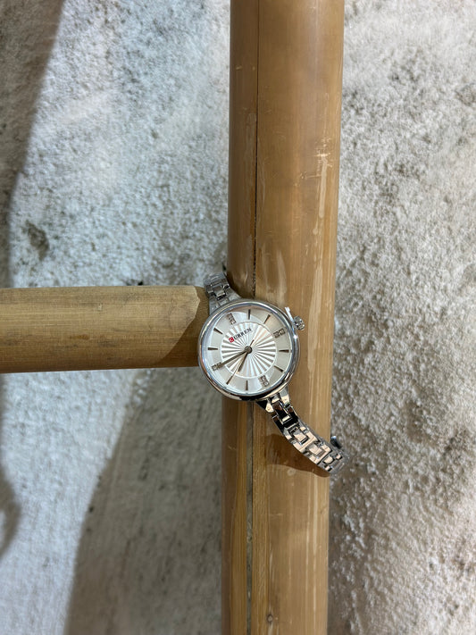 Ρολόι "Silver love" με Άσπρο Στρογγυλό Καντράν και Αρημί Λουρί Ατσάλινη Κατασκευή