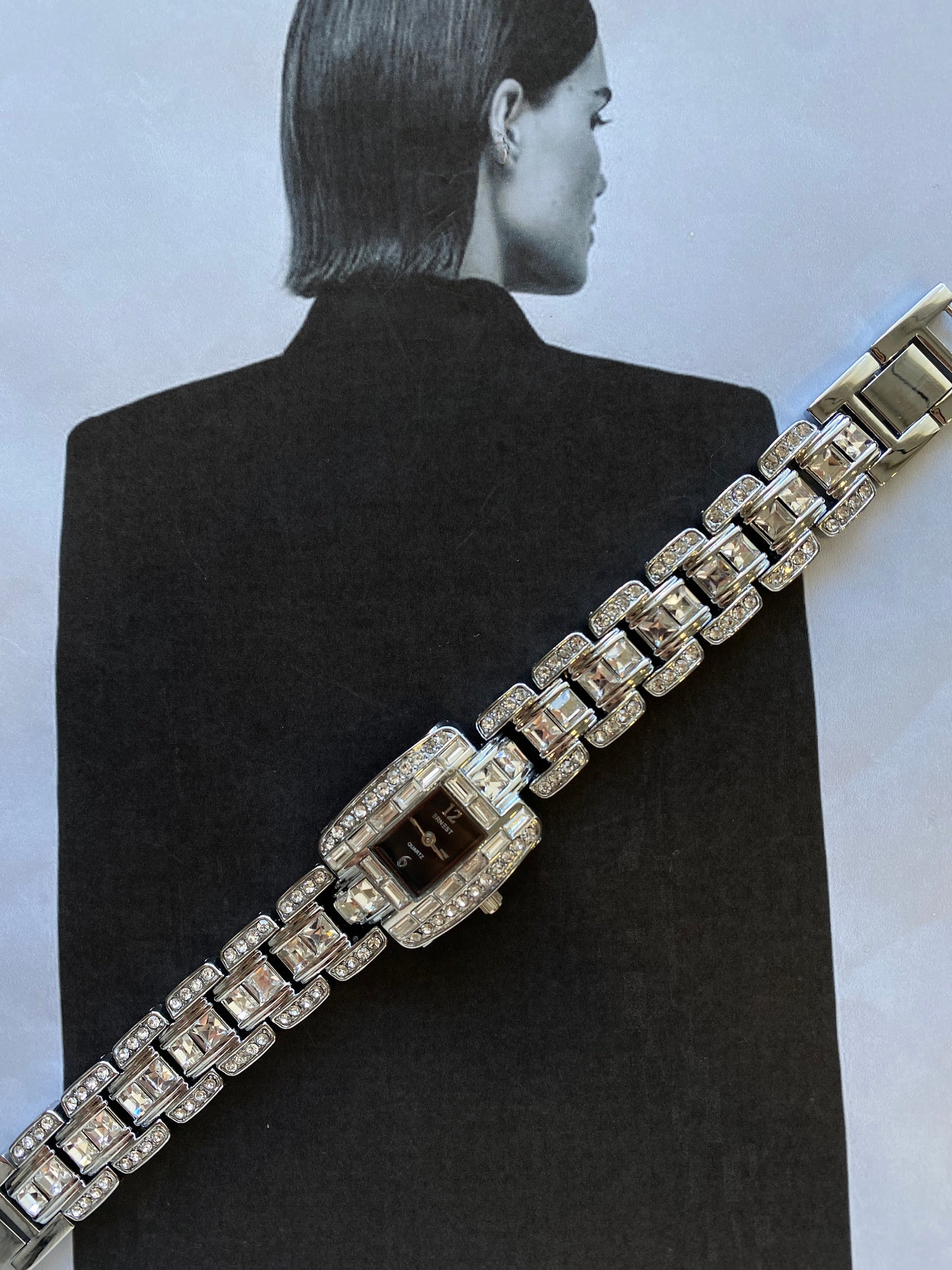 Dark Elegance -ανθεκτικός ορείχαλκος