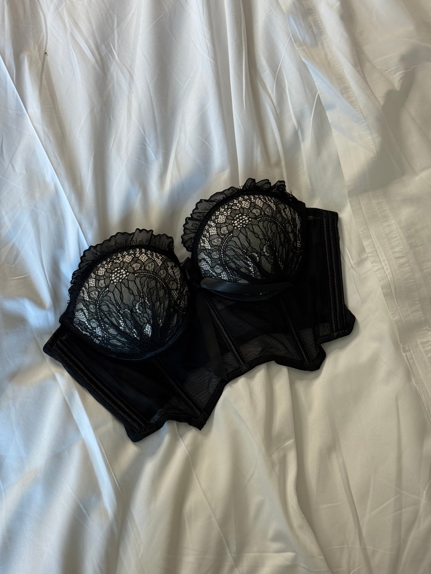 VENUS LACE 004