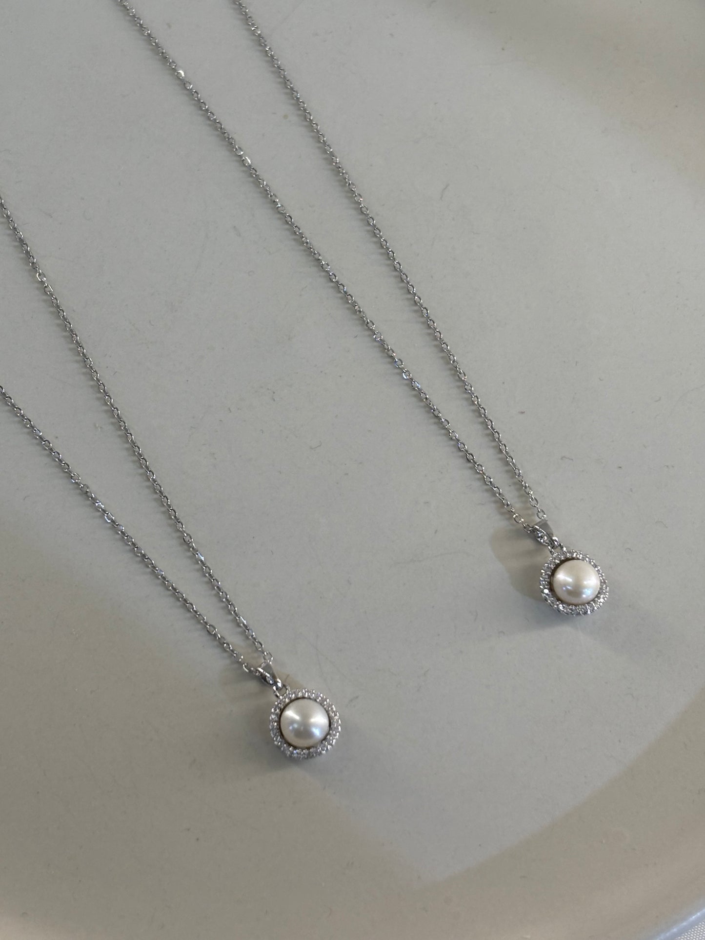 Ασημένιο κολιέ με αληθινό μαργαριτάρι