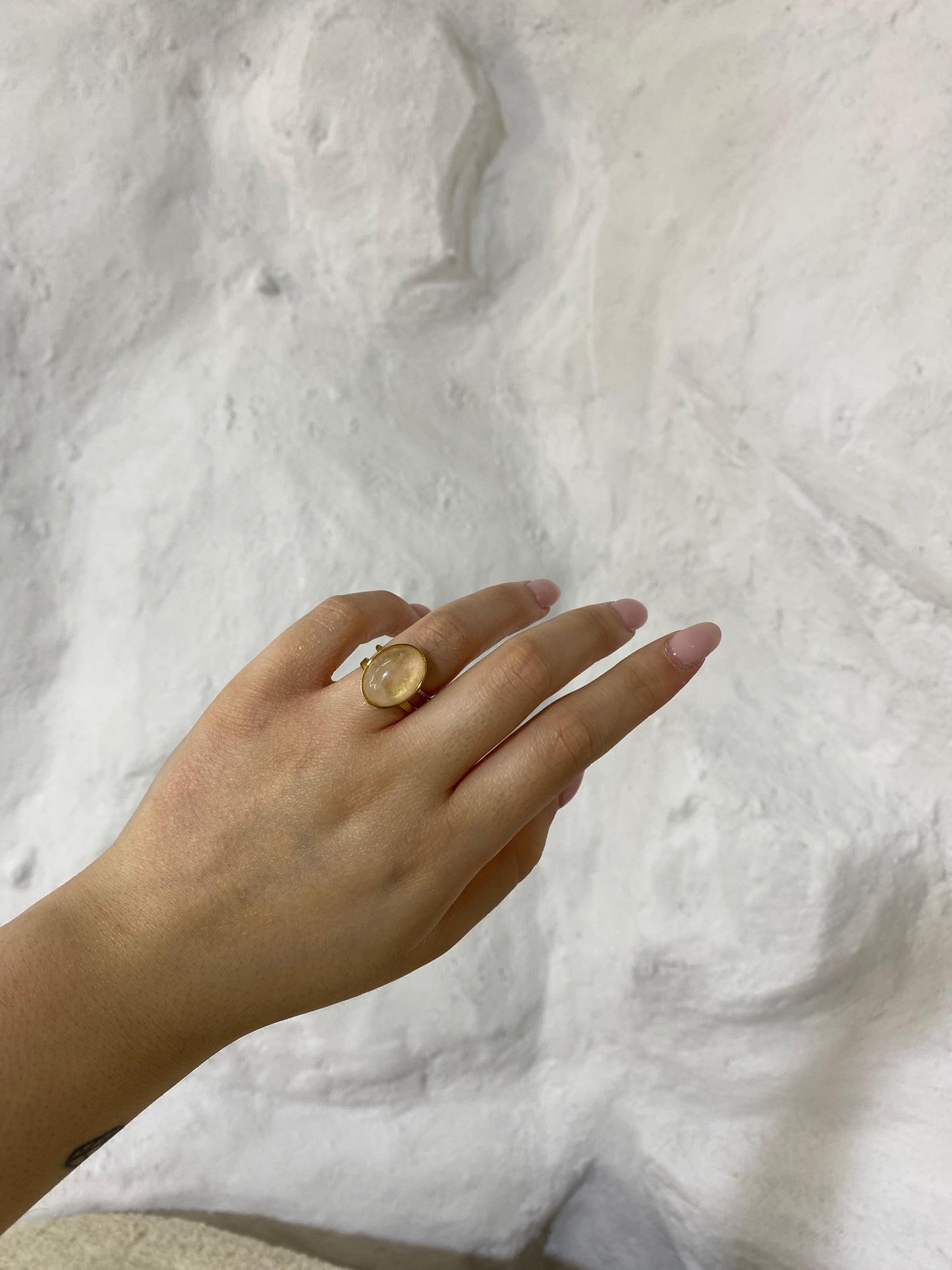 “Golden horizon”