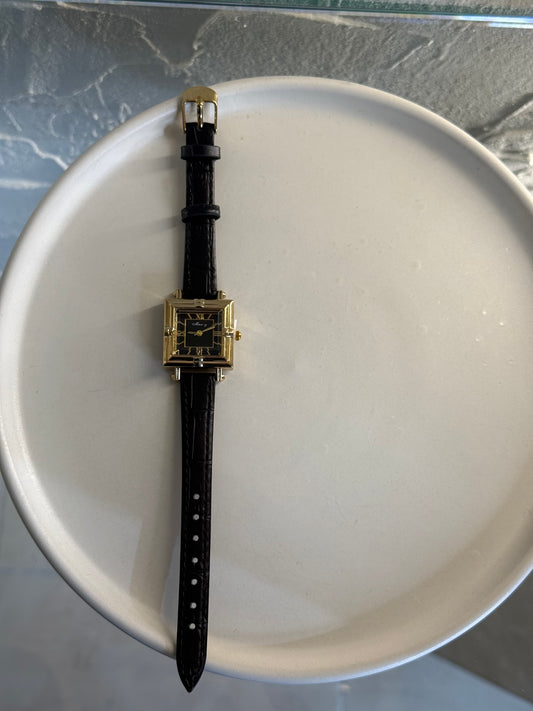 Golden Era / Vintage Ρολοί Με Μαύρο Λουρί Και Χρυσές Λεπτομέρειες ✨