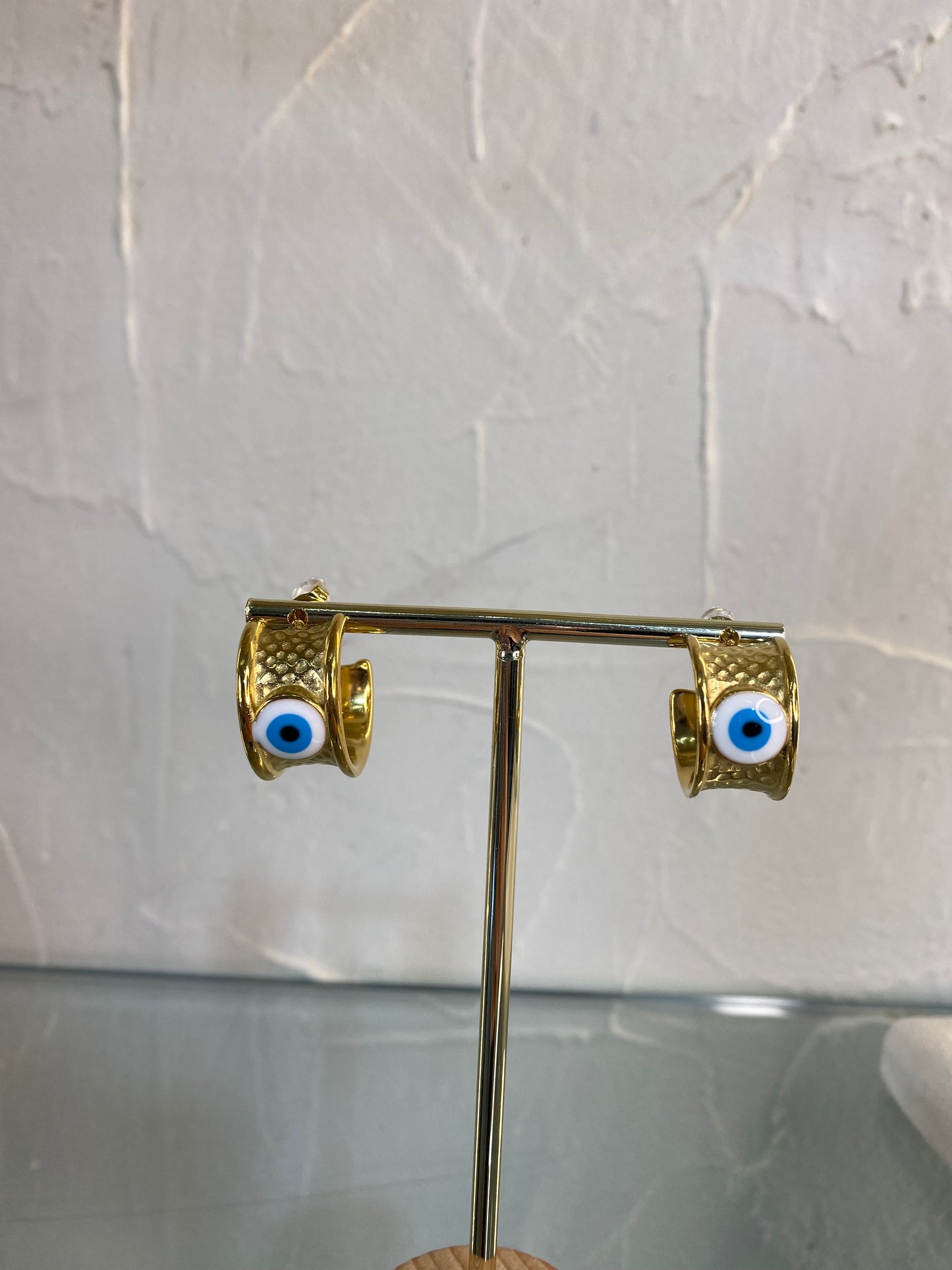 Σκουλαρίκια Μανσέτα "Genie" – Ατσάλινα Χρυσά με Μάτι, Pnoe Studio