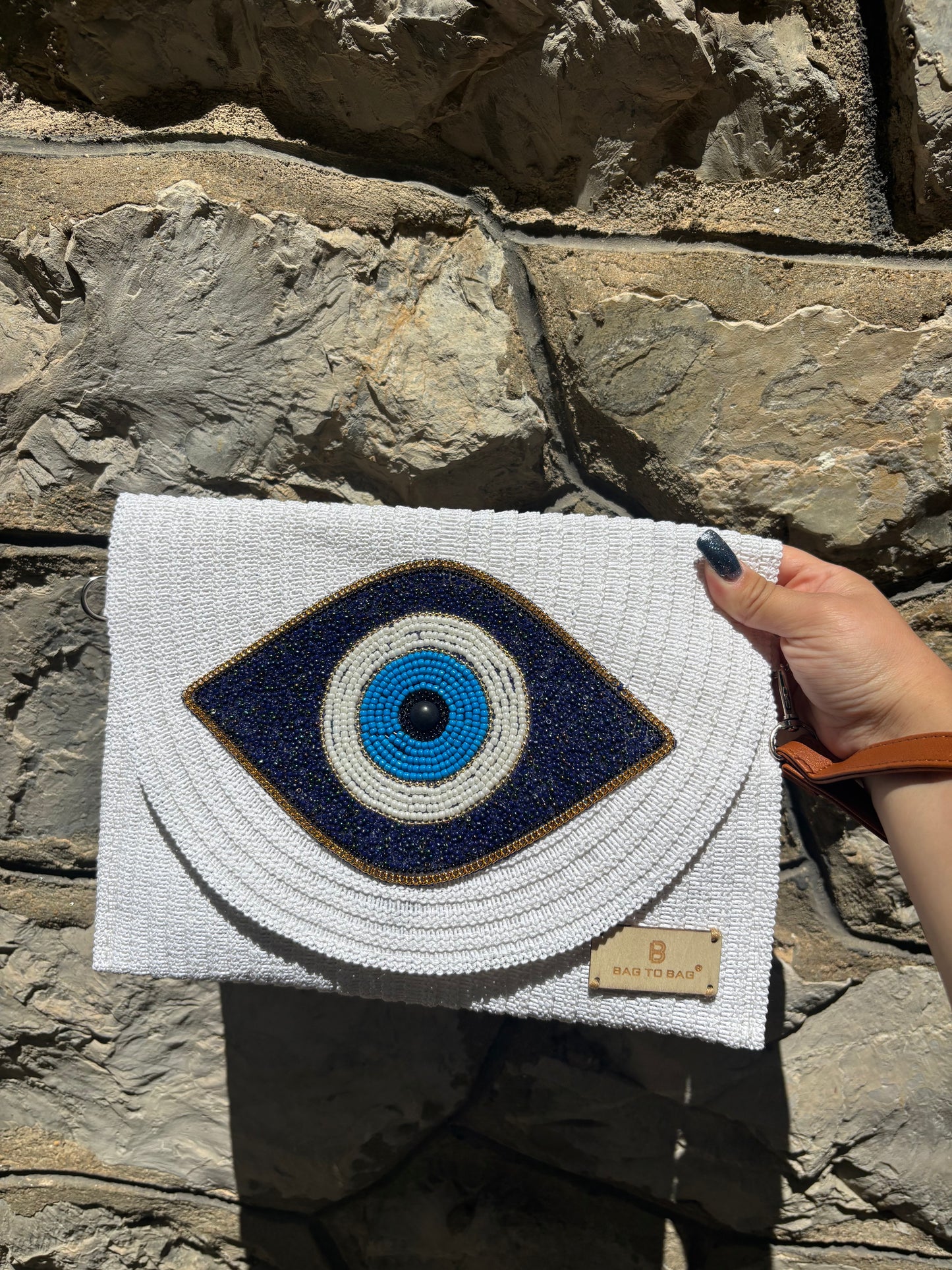 "Blue Gaze" – Λευκή τσάντα Clutch με Μάτι