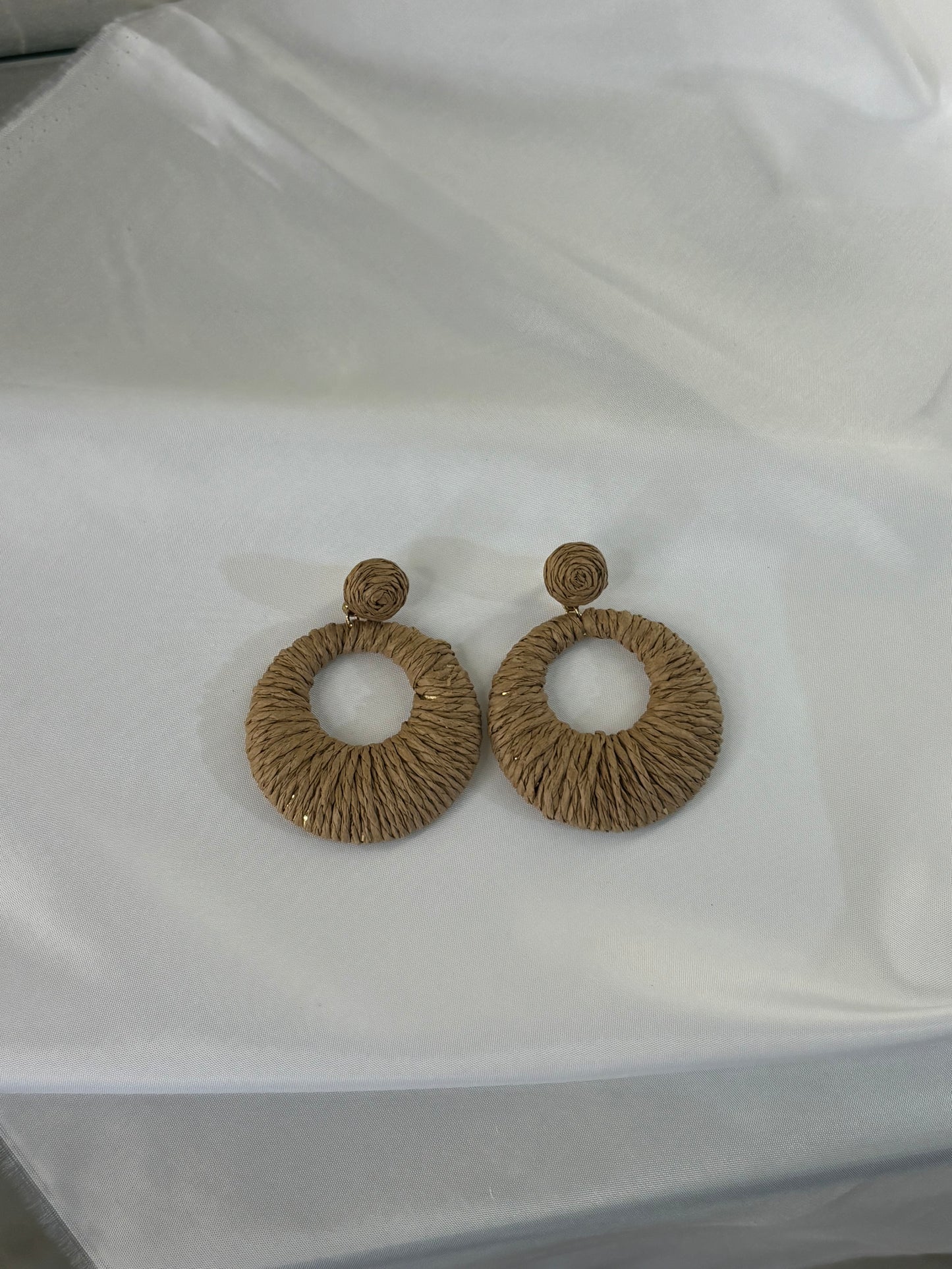 Γυναικεία Σκουλαρίκια Κρεμαστά Στρογγυλά Πλεκτά Καφέ