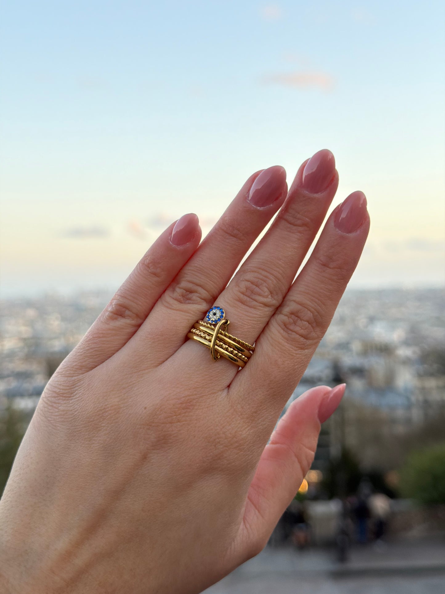 Divine Parisienne✨
Ατσάλινο τετραπλό δαχτυλίδι Signature Piece