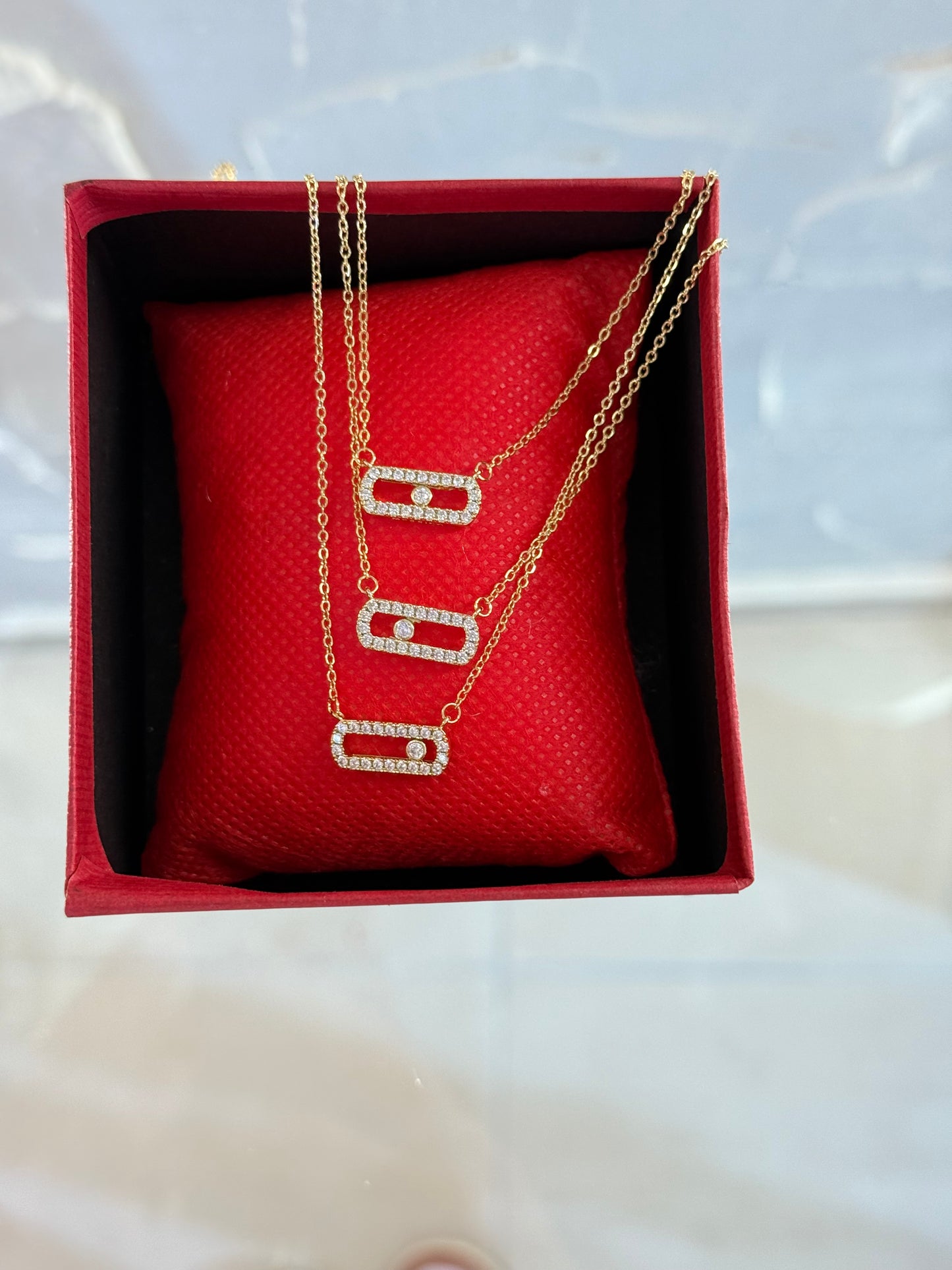 Viral Χρυσό Κολιέ Με στρας ✨