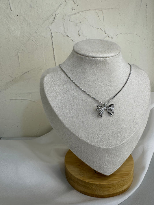 Κολιέ με φιόγκο σε χρυσό και ασημί