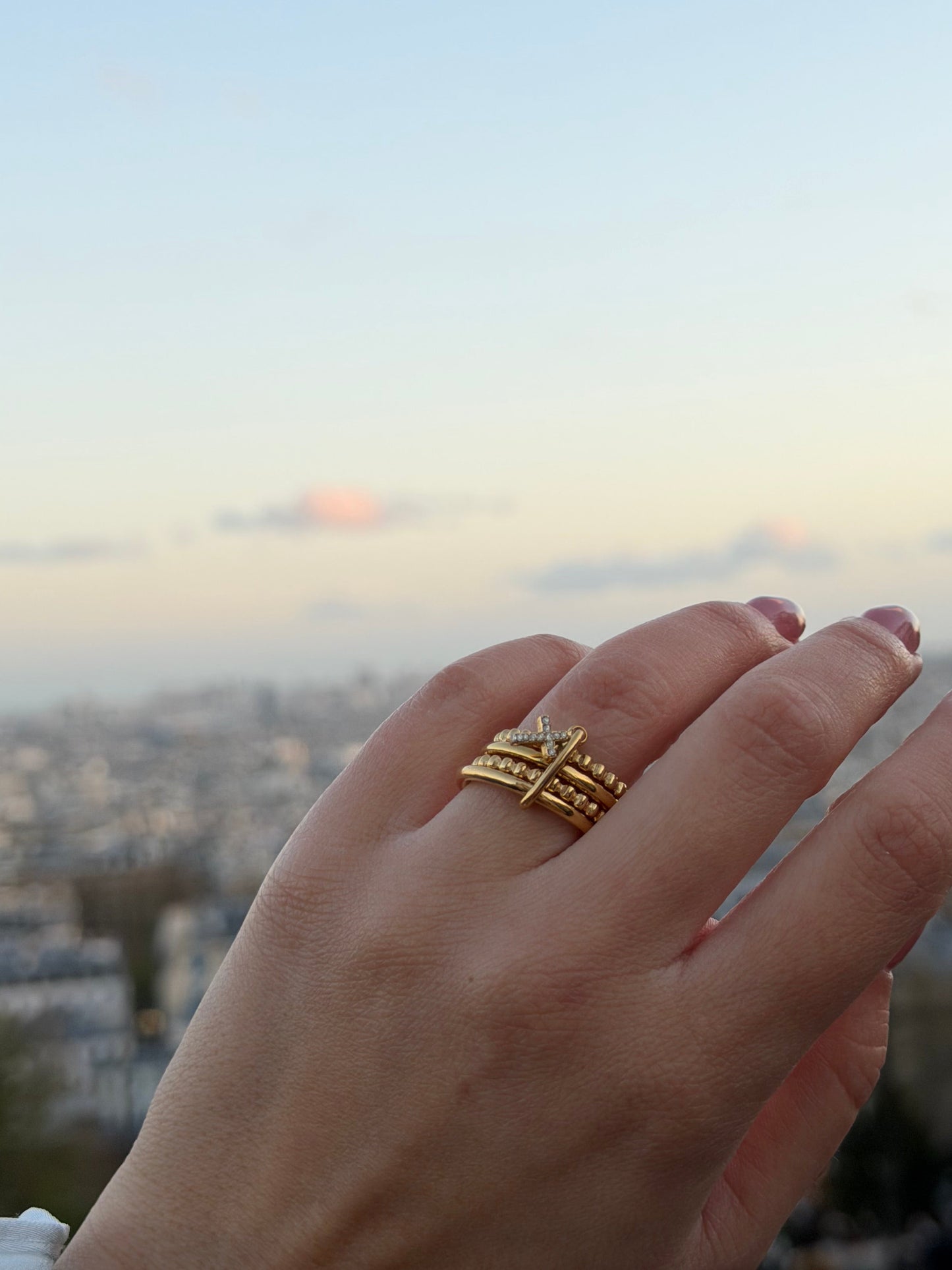 Amour de Paris ✨
Ατσάλινο τετραπλό δαχτυλίδι Signature Piece