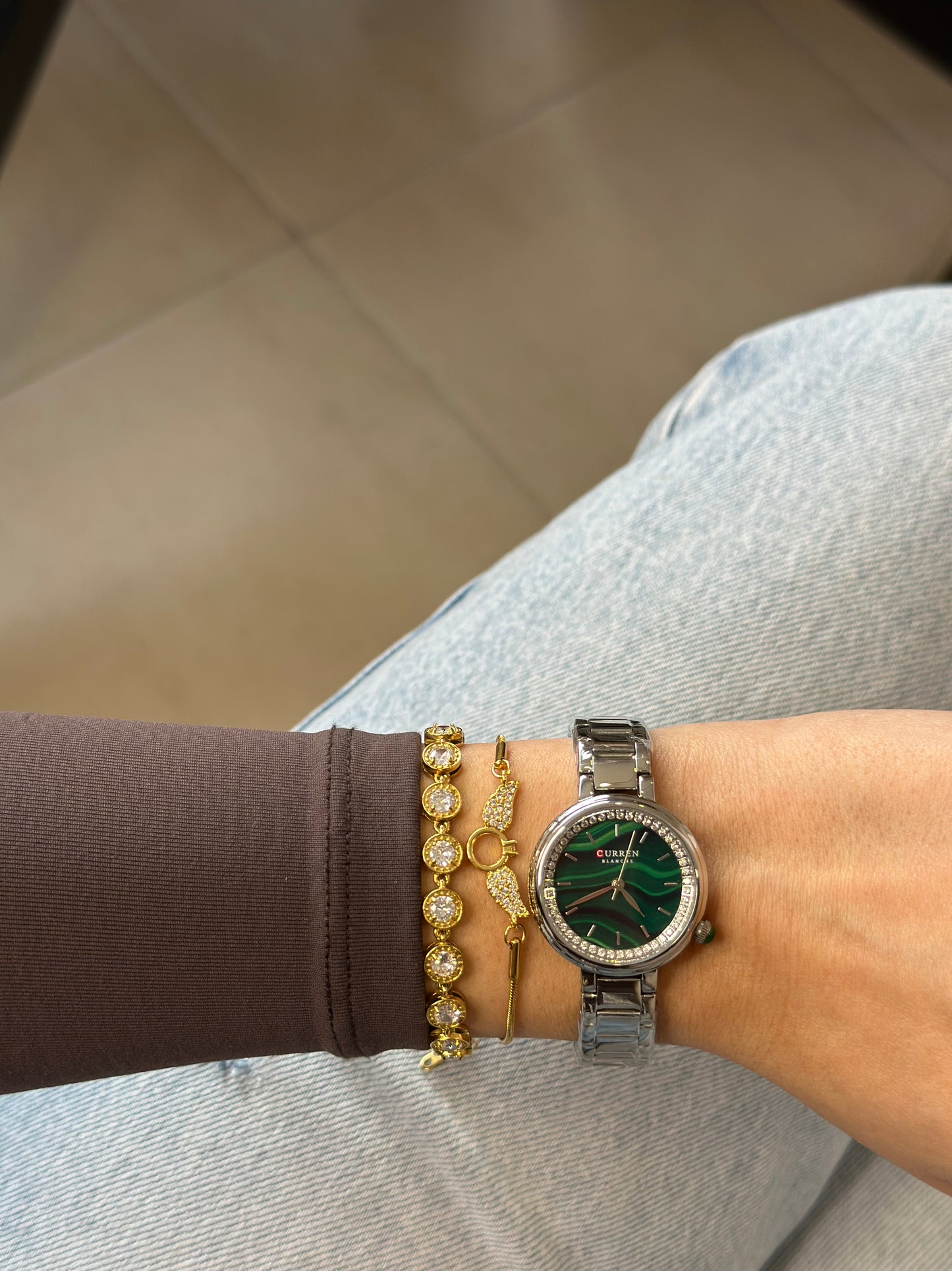 Ρολόι "Emerald Shine" με Πράσινο Καντράν και Ασημί Λουρί | Στρας & Ατσάλινη Κατασκευή