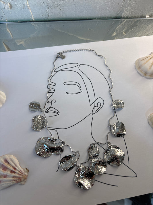 Κολιέ "Ursula Wave" – Ατσάλινο Statement Ασημί, Pnoe Studio