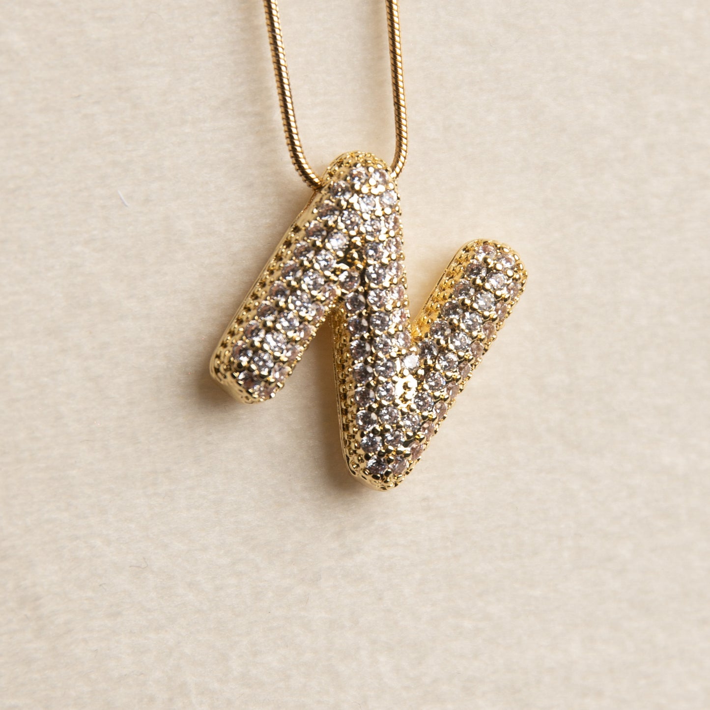 Κολιέ με Γράμματα σε Χρυσό και Ασημί Χρώμα | Λαμπερό και Εξατομικευμένο