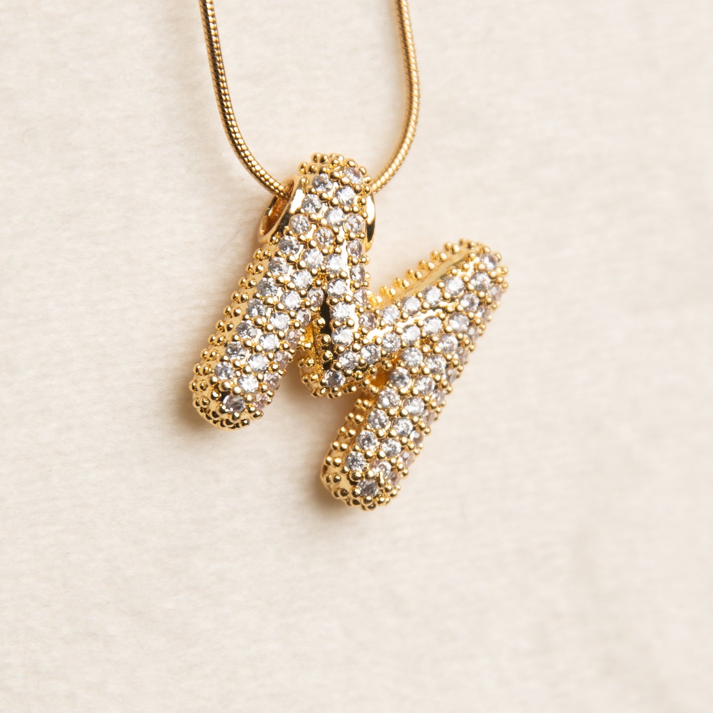 Κολιέ με Γράμματα σε Χρυσό και Ασημί Χρώμα | Λαμπερό και Εξατομικευμένο