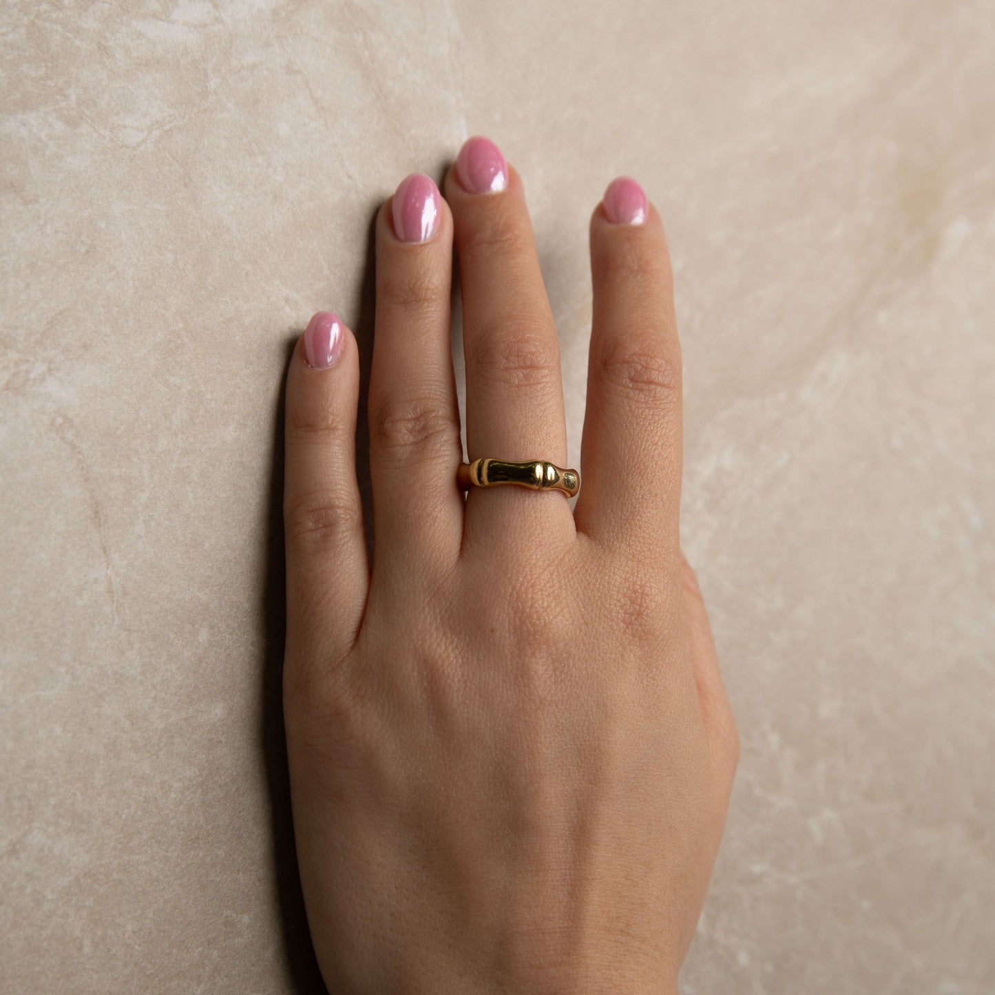 Δαχτυλίδι με Σχέδιο Μπαμπού σε Χρυσό και Ασημί Χρώμα | Μοντέρνο και Φυσικό