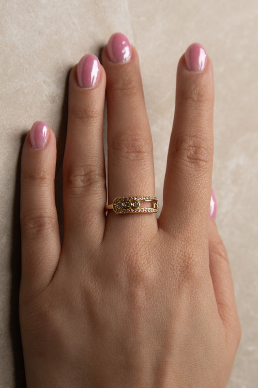 GoldenSpark / Χρυσό Λεπτό Δαχτυλίδι με Στρας | Διαχρονική Κομψότητα και Πολυτέλεια