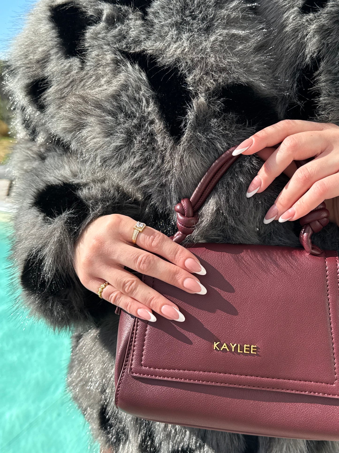 Τσάντα Burgundy Kiss✨