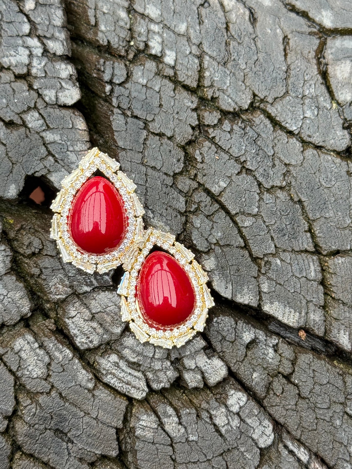Royal Heirloom – durable brass earrings