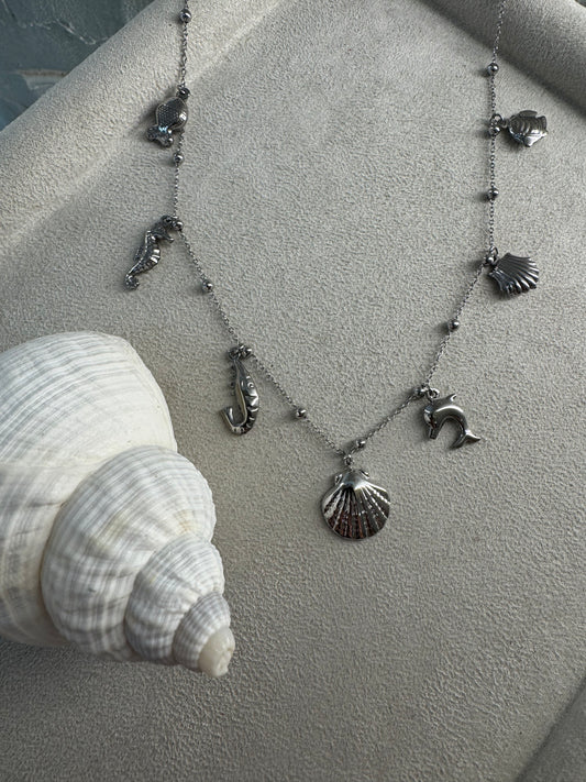 Κολιέ “Oceanella” Ασημί με Θαλασσινά Μοτίβα – Pnoe Studio