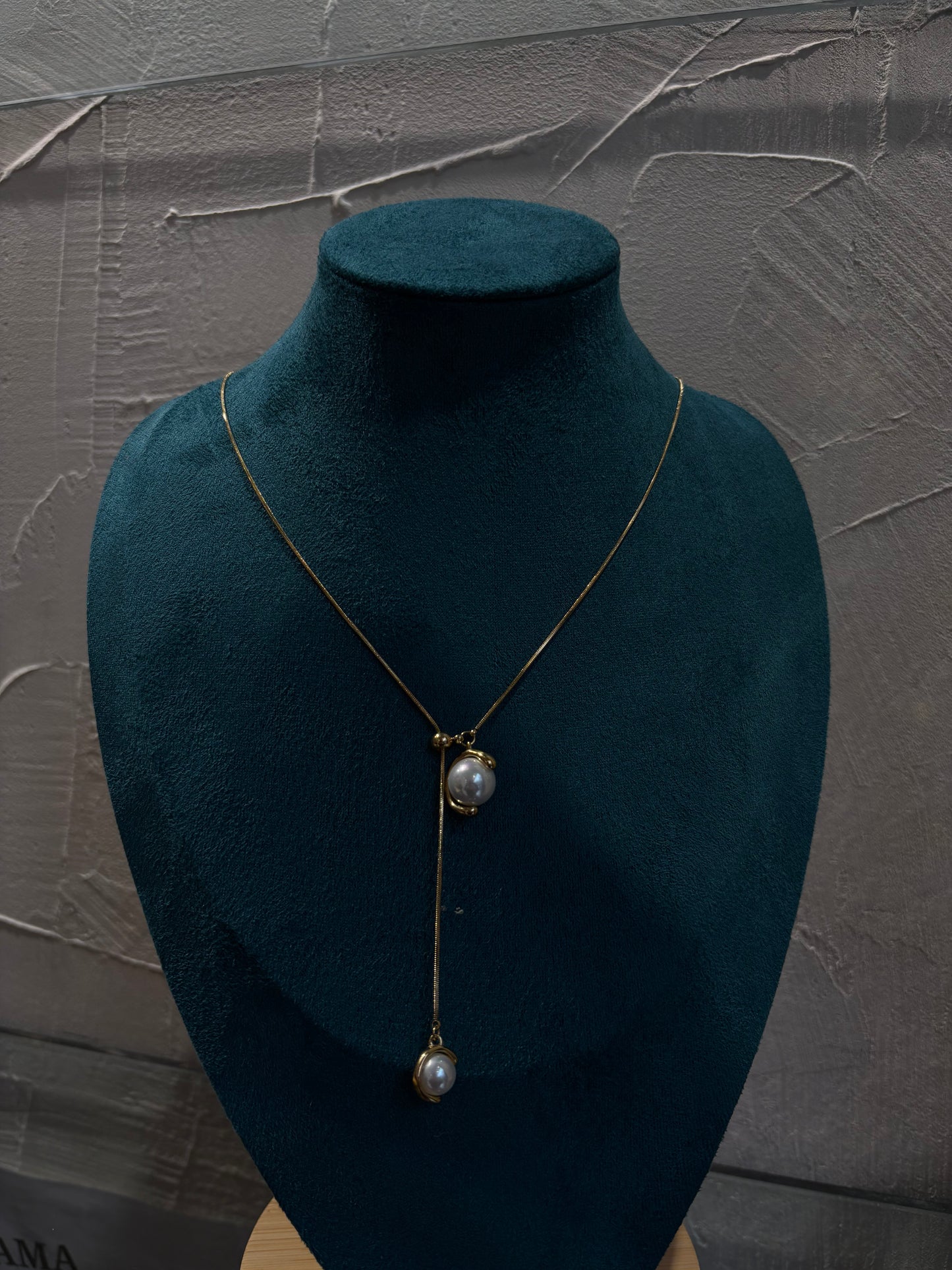 Ethereal Flow - Stainless steel necklace