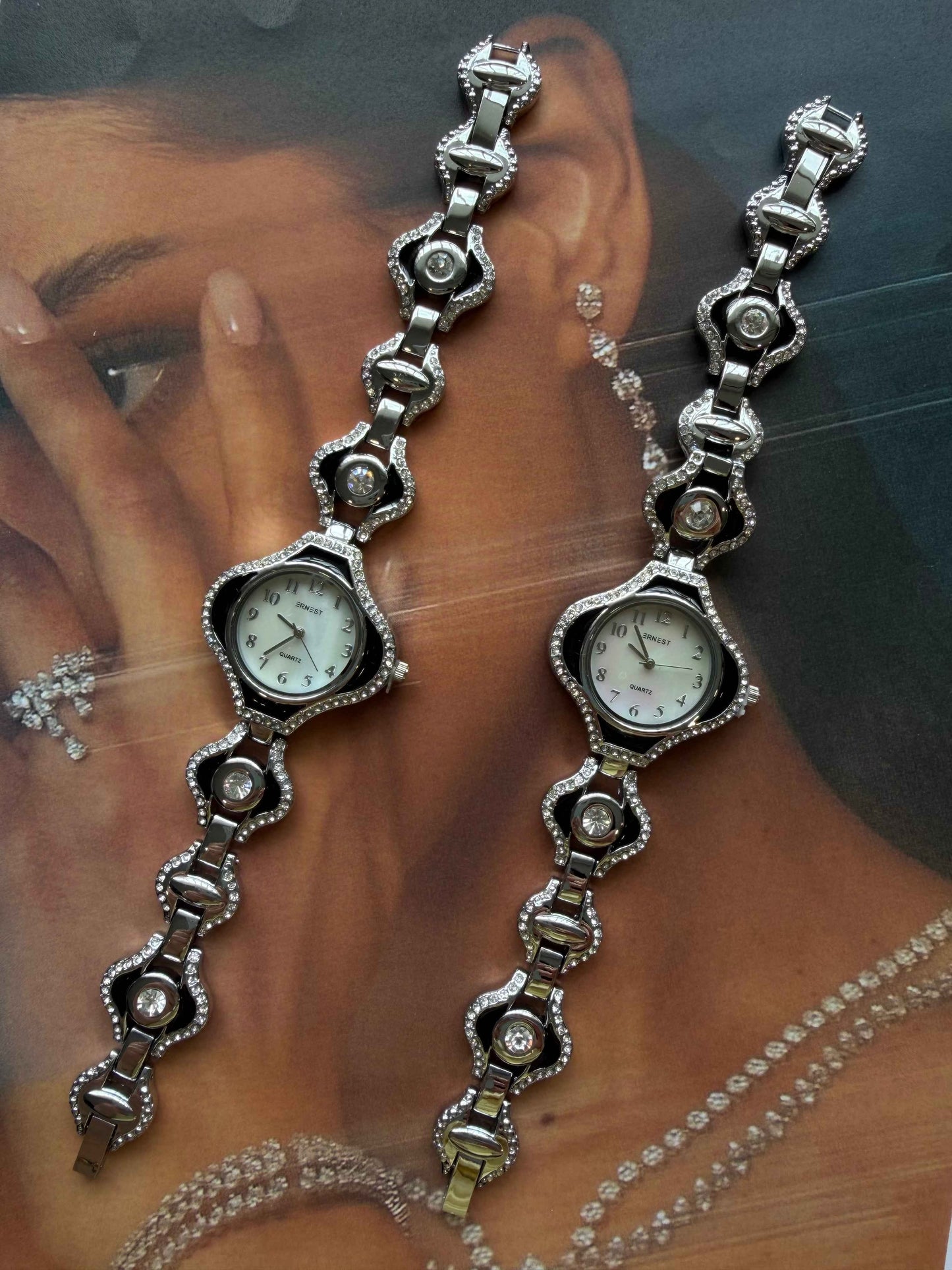 Arabella Crystal Watch-Ανθεκτικός ορείχαλκος