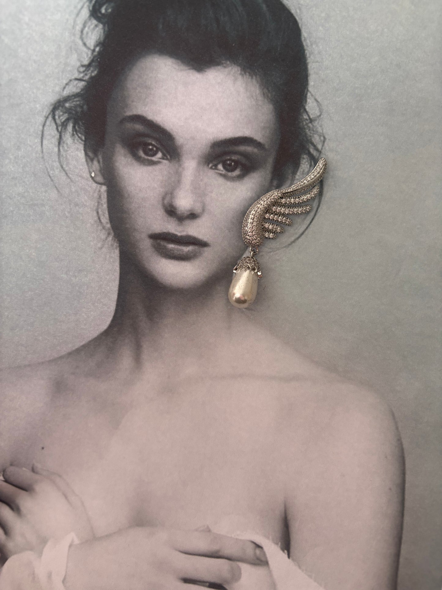 Angel Wing Pearl Earring