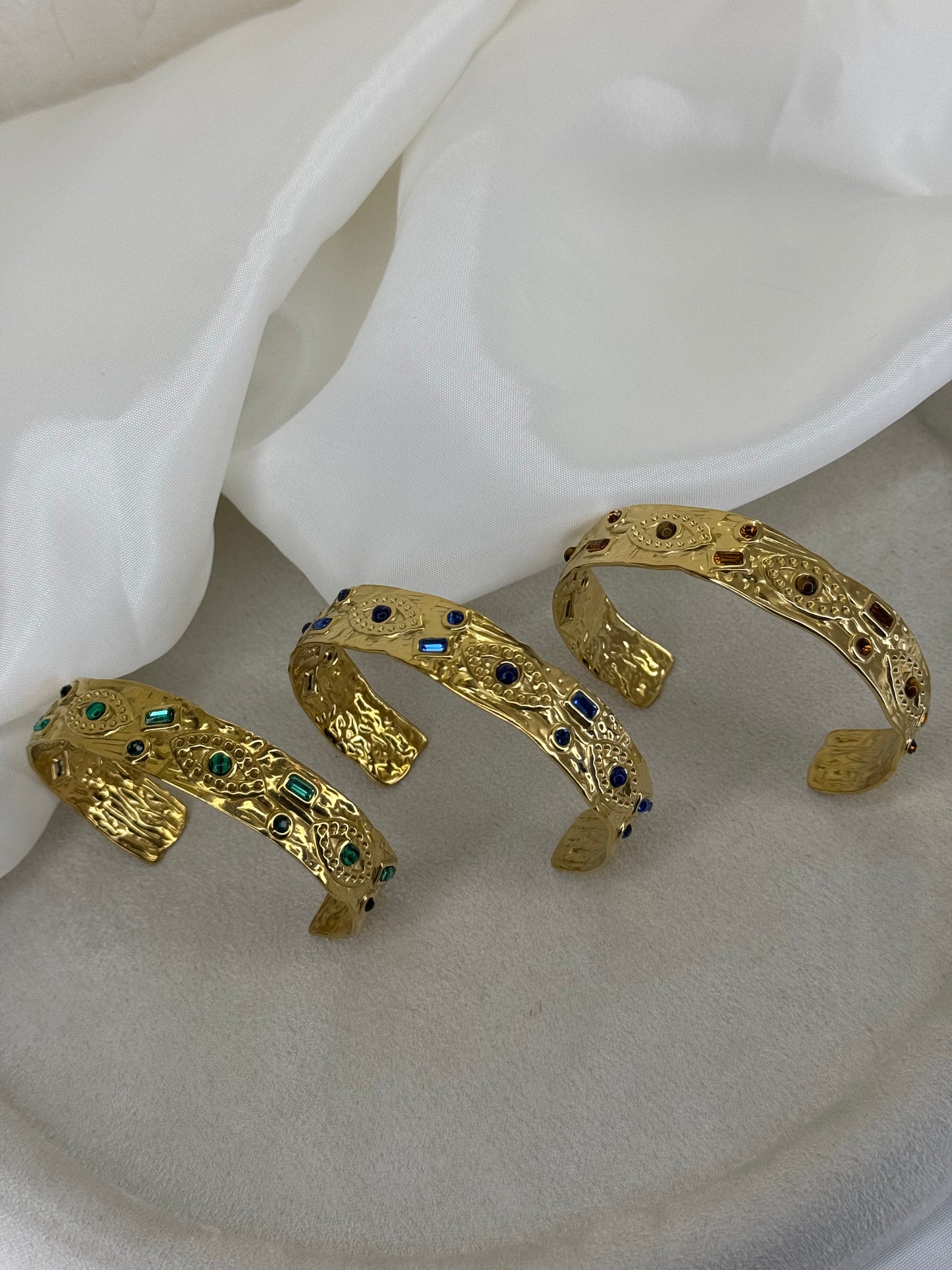 Byzantine Glow – ατσάλινη χρυσή χειροπέδα