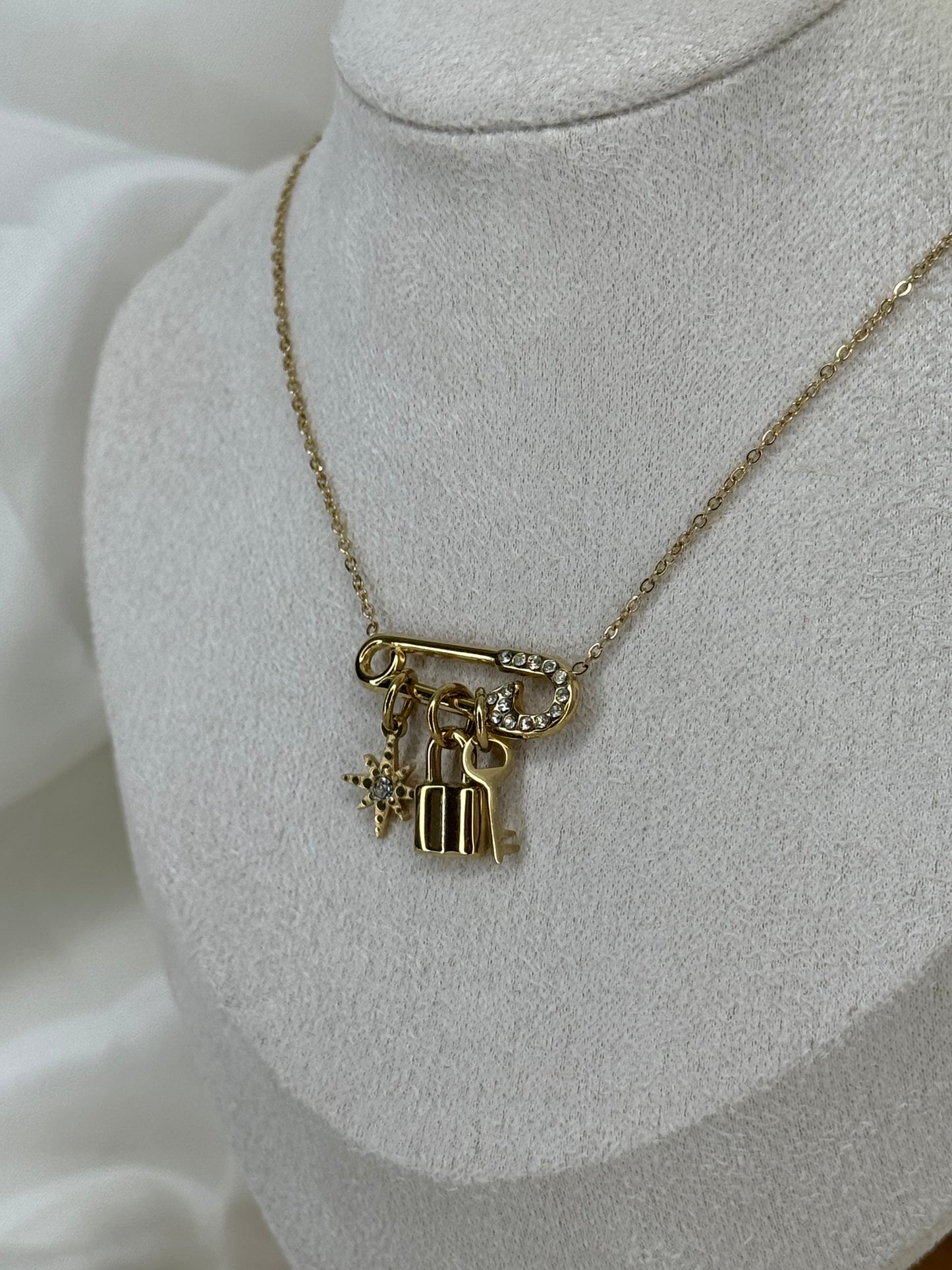 Secret Charm - κολιέ χρυσό stainless steel