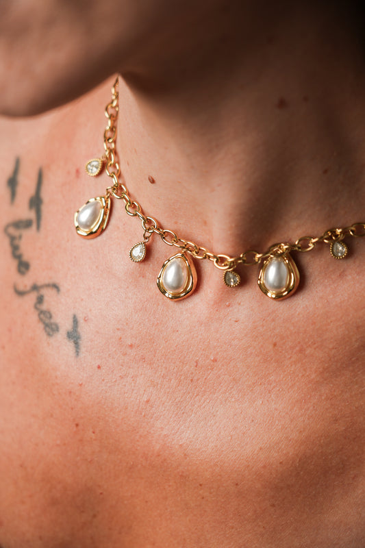 Pearl Drops - χρυσό κολιέ stainless steel