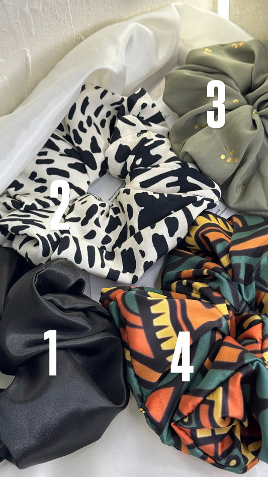 Muse Scrunchie Medium