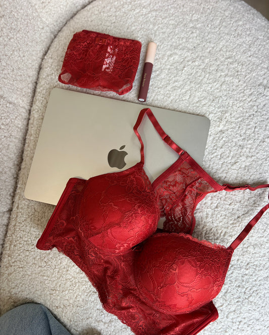 TERRACOTTA MUSE (πάνω μέρος)