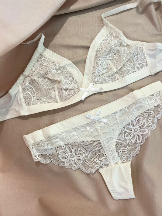 IVORY WHISPER (κάτω μέρος)