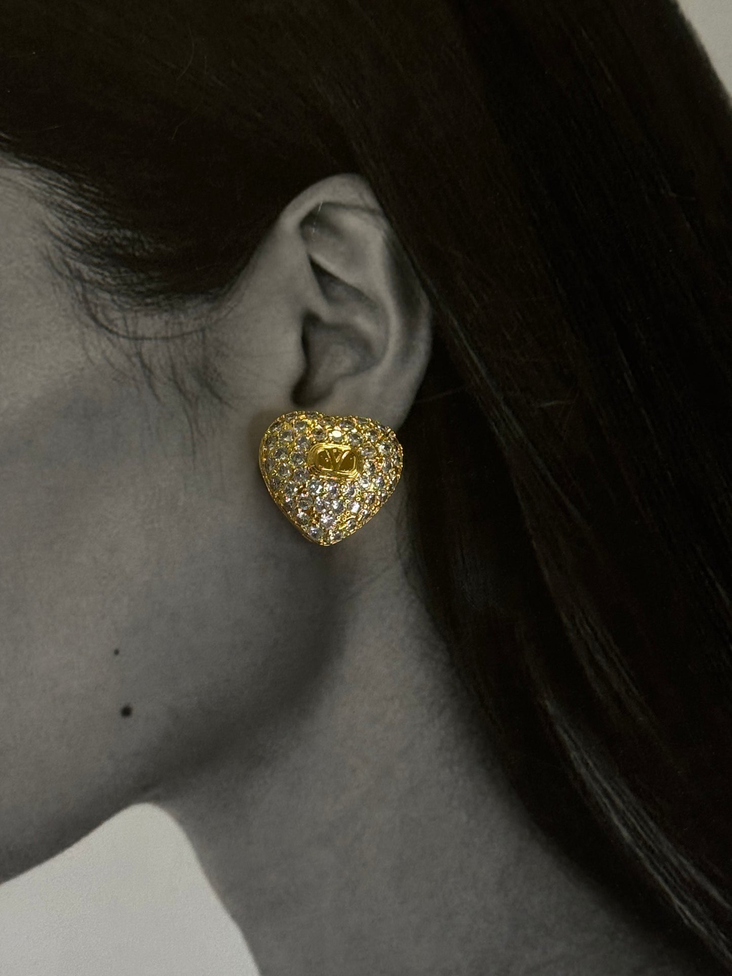 HEART ROYALE-σκουλαρίκια από ανθεκτικό ορείχαλκο