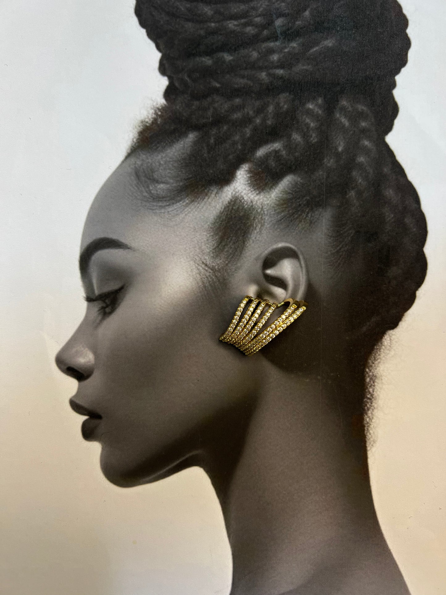 Liora Line – Σκουλαρίκια από Ανθεκτικό Ορείχαλκο