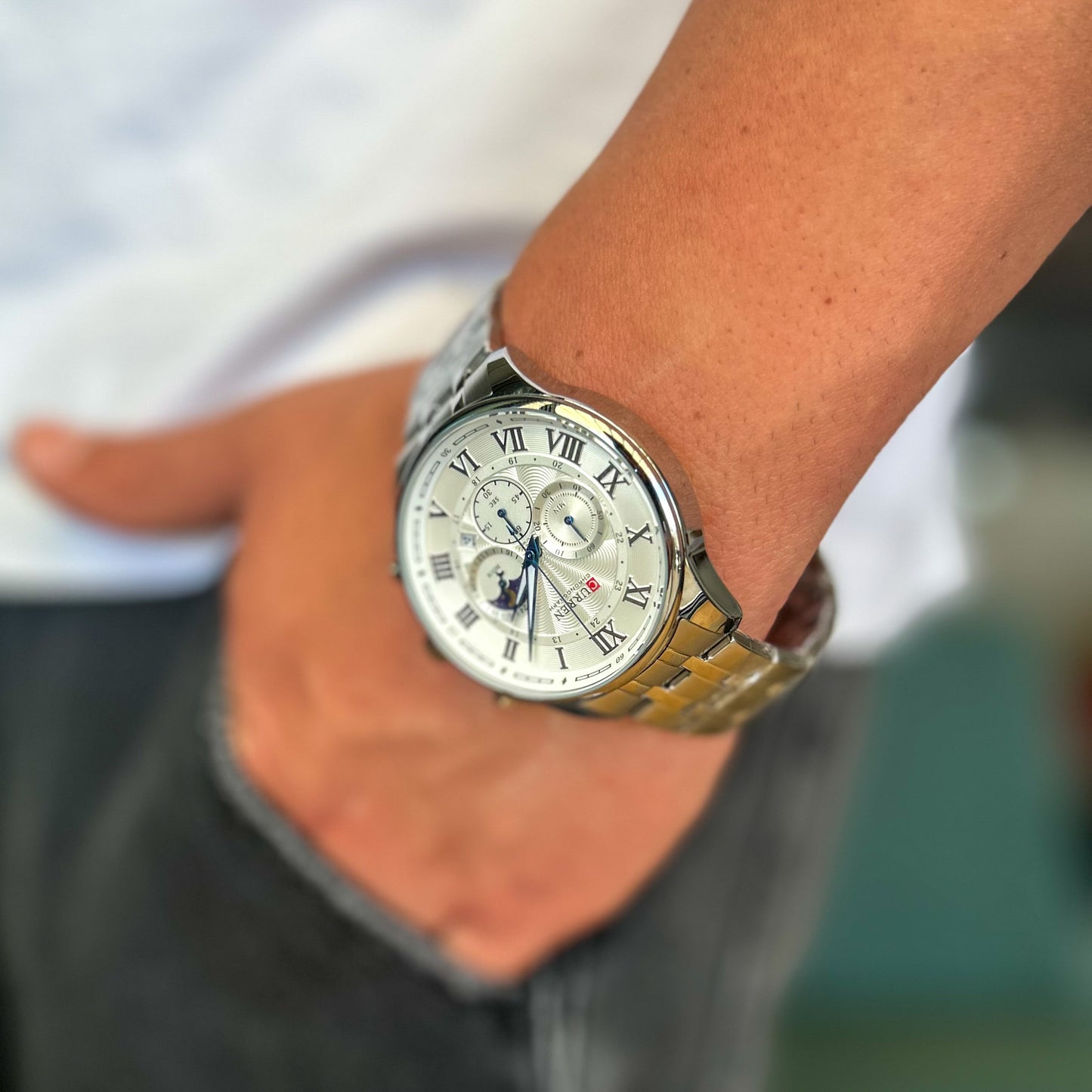 Ανδρικό Ρολόι CURREN Multi-Function με Ρωμαϊκούς Αριθμούς – Κλασική Αριστοκρατία & Σύγχρονη Πρακτικότητα
