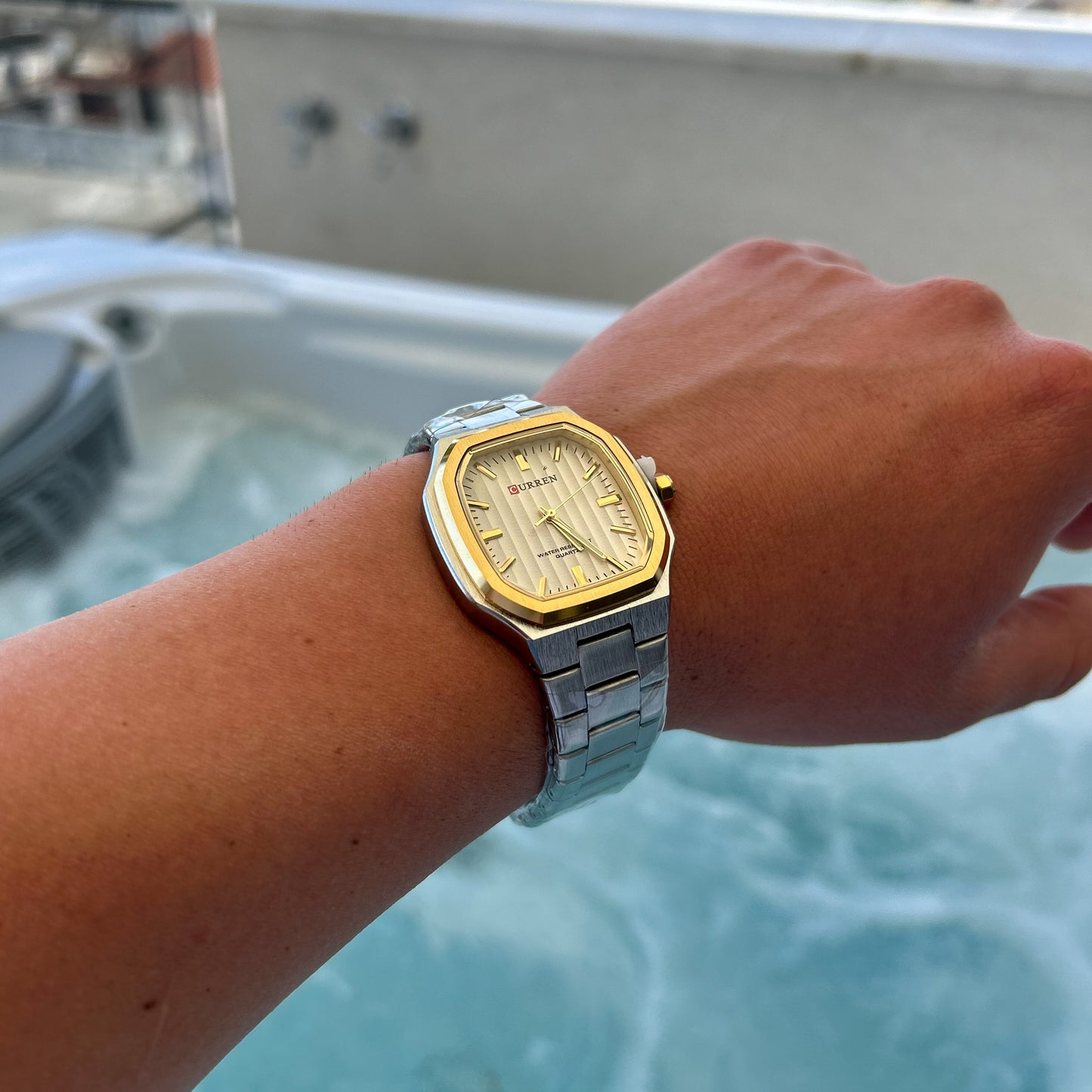 Ανδρικό Ρολόι CURREN Δίχρωμο – Κομψό Design & Αδιάβροχη Κατασκευή
