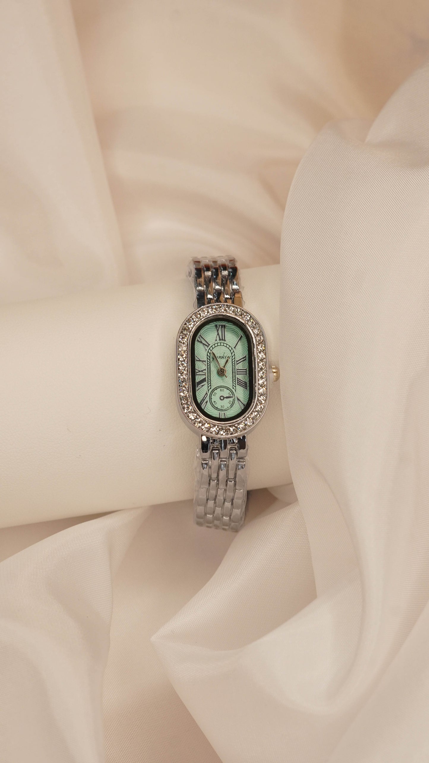 Women's Oval Watch Silver with Green Dial & Rhinestones | Pnoe Studio