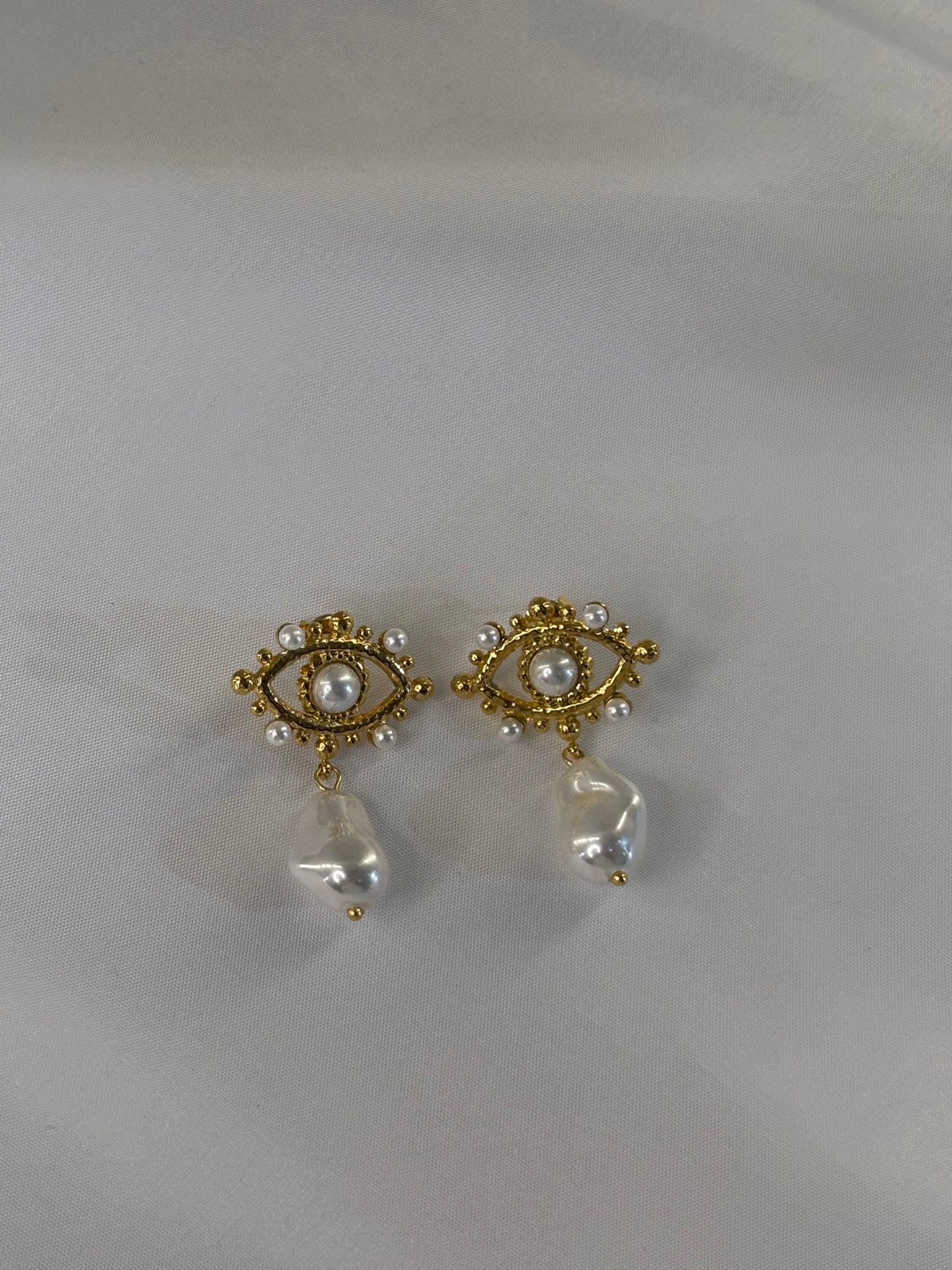 Women's Gold Eye Earrings with Pearl &amp; Pearls | Pnoe Studio