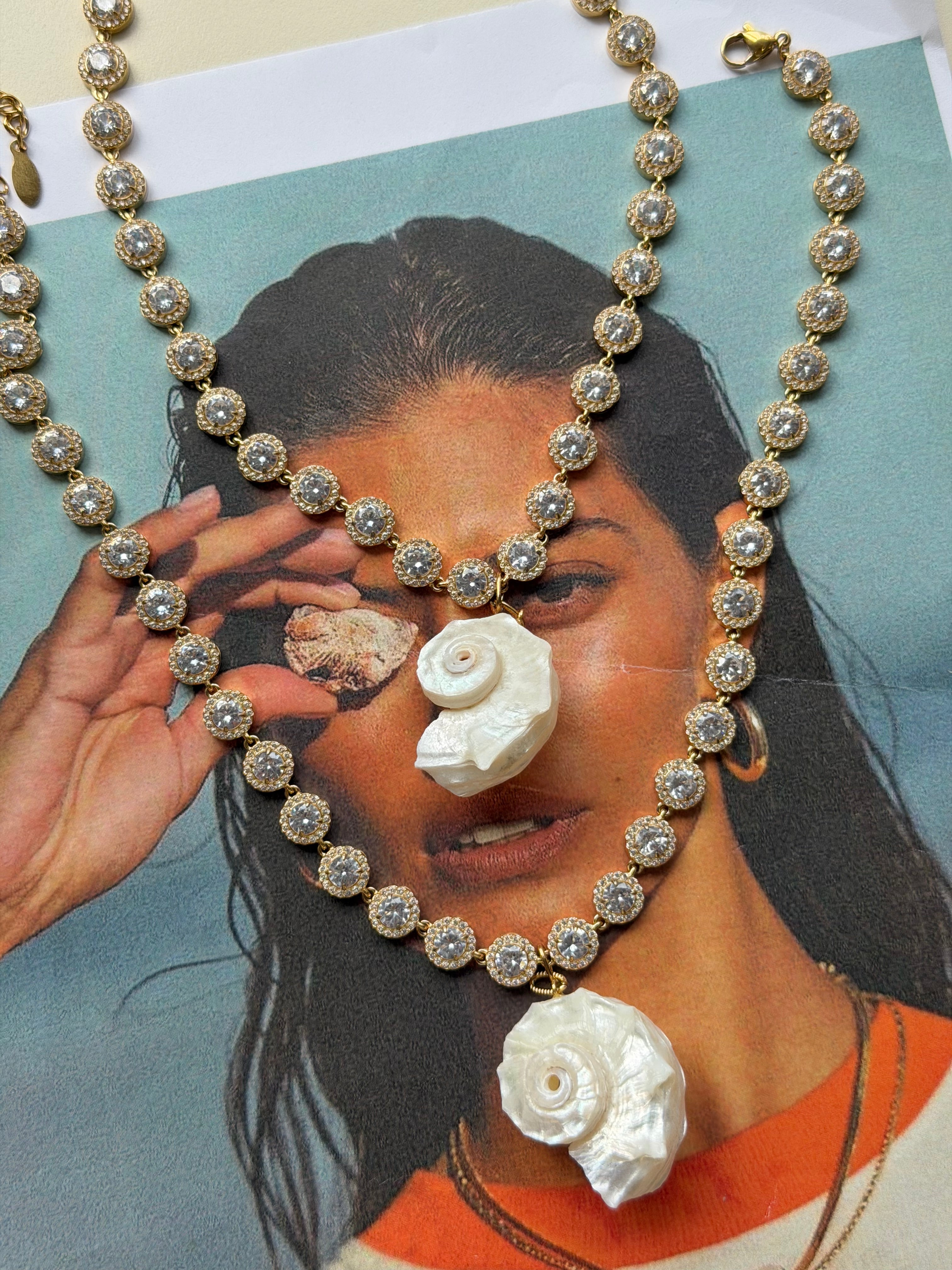 The White Shell Princess ✨🪽 ατσάλινο κολίε με φυσικό κοχύλι