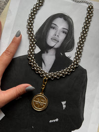 KIKA’S EMPIRE NECKLACE ΑΤΣΑΛΙΝΟ ΚΟΛΙΕ