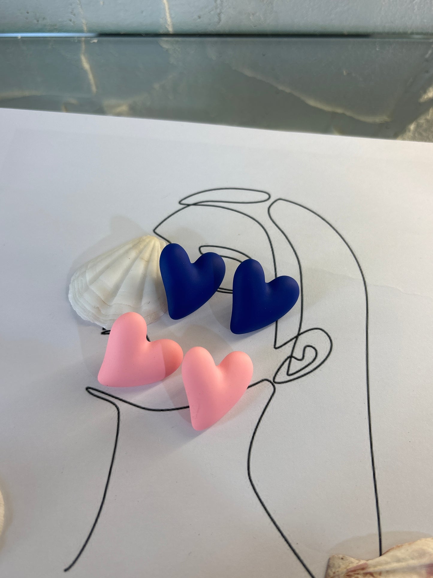 Σκουλαρίκια "Candy Hearts" – Μπλε & Ροζ καρδιές, χαρούμενα σκουλαρίκια Pnoe Studio