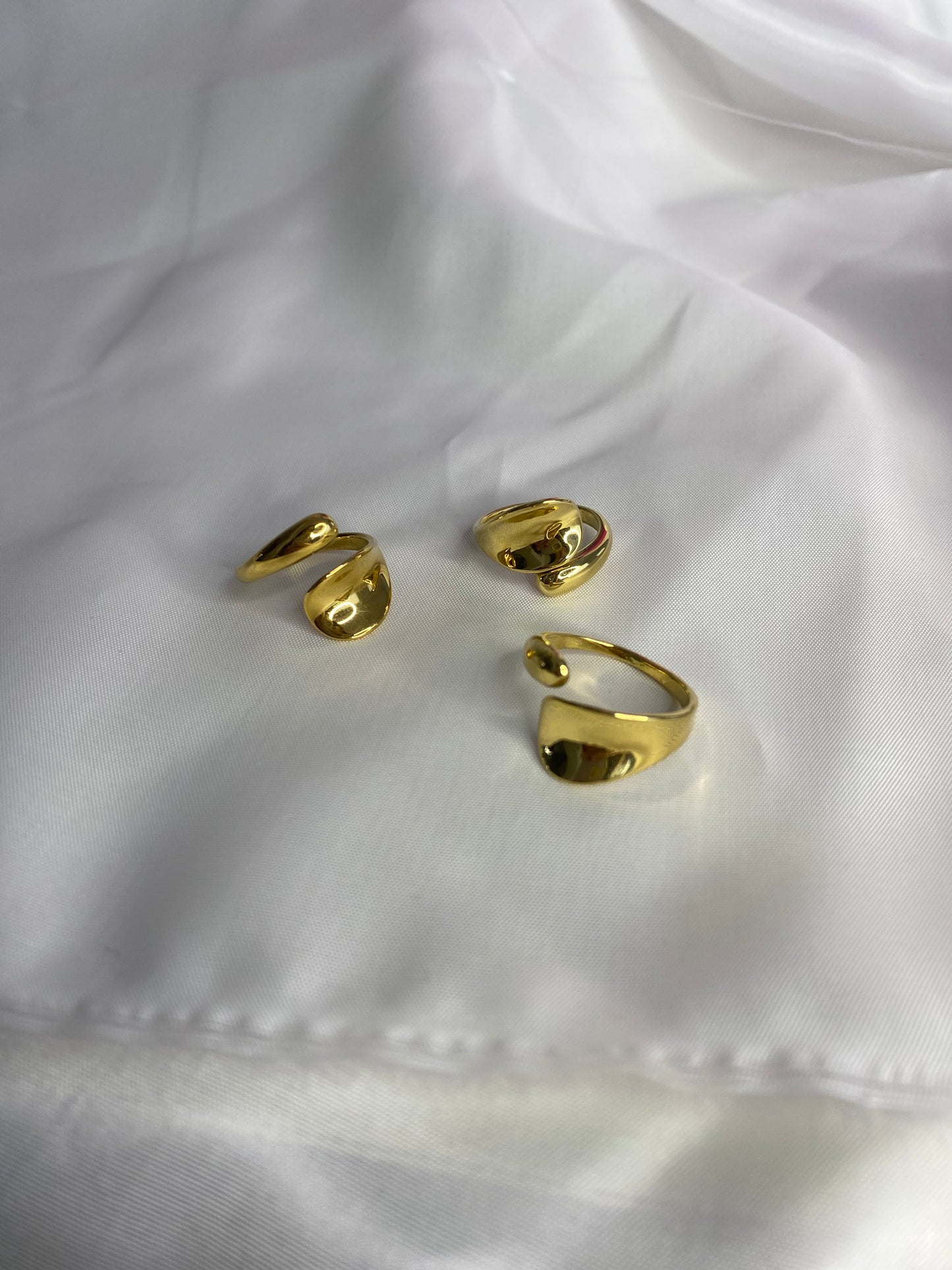 Χρυσό ατσάλινο δαχτυλίδι «Eli»