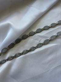 Silver necklace in wire form