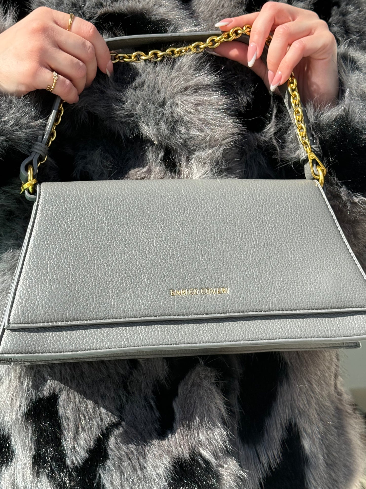 Τσάντα love Parisian✨