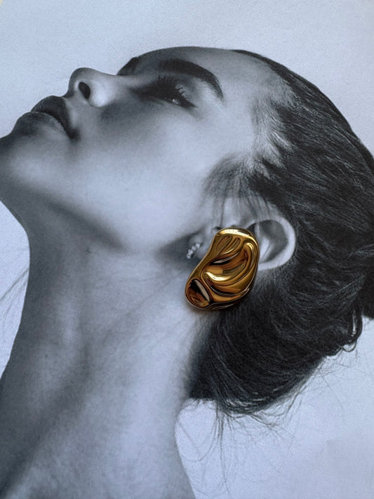 "Echo of Gold"