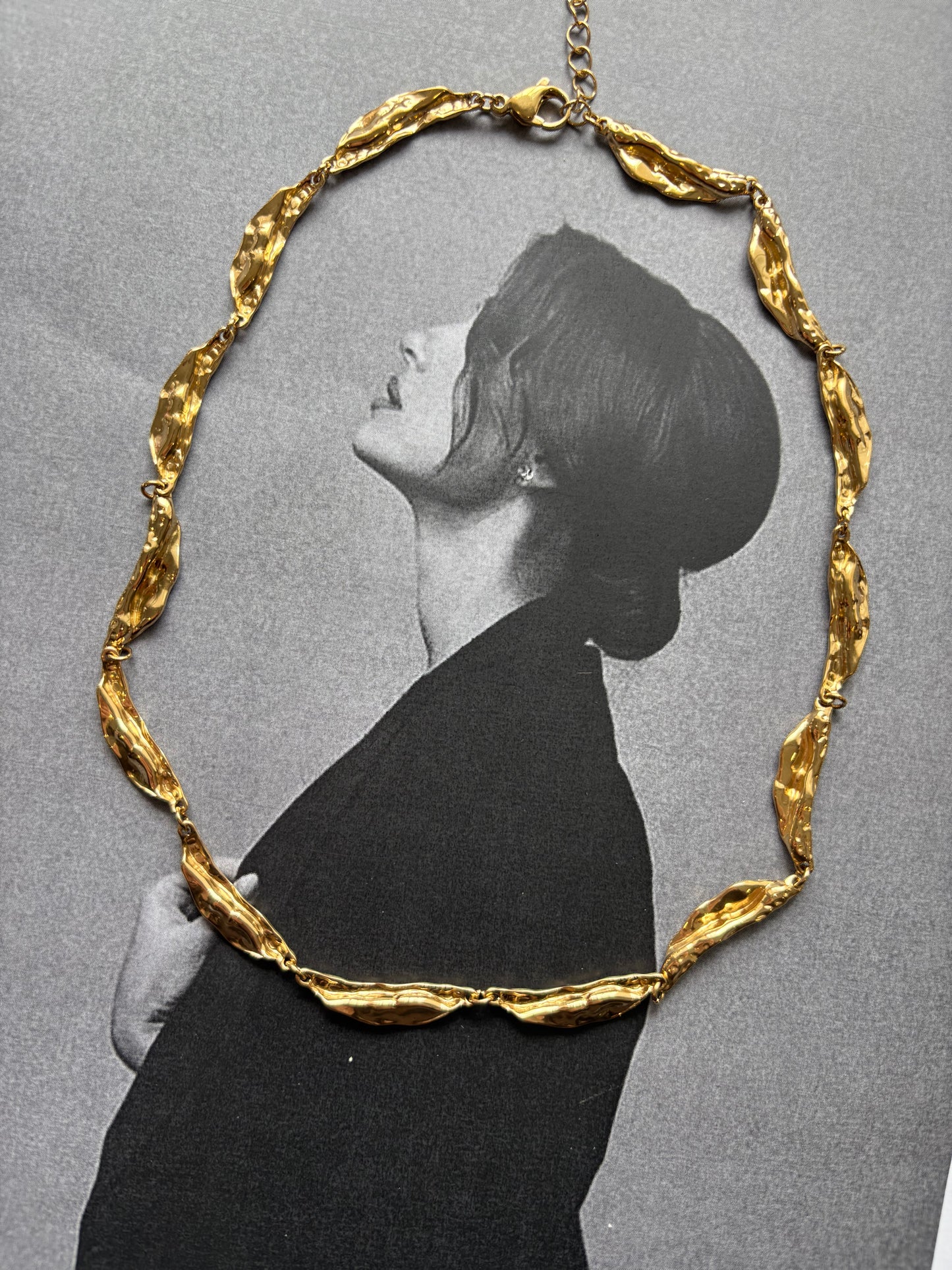Golden Melt Necklace – Ατσάλινο Κολιέ