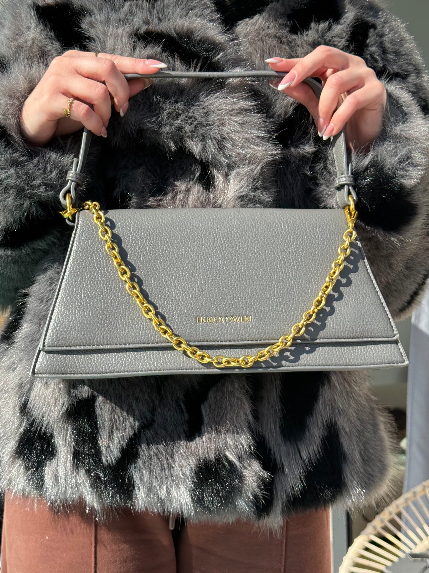 Τσάντα love Parisian✨